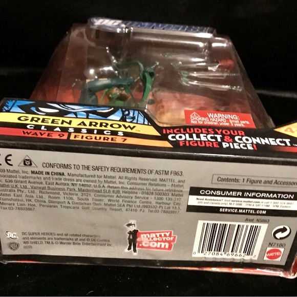 DC Universe Green Arrow Figurine Wave 9 Figure 7 - Picture 2 of 6